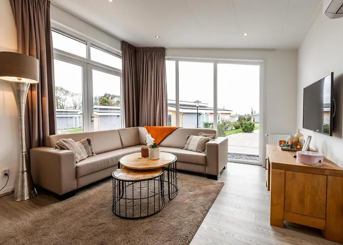 Biebosch - Garden House منتجع