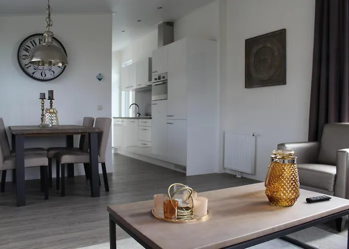 Biebosch - Garden House Resort Bemelen